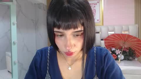 Allysa  online show from December 22, 8:06 pm