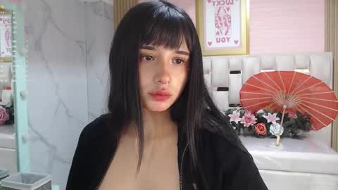 Allysa  online show from January 15, 8:23 pm