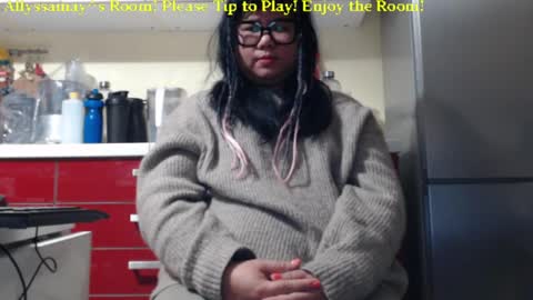 Snapshot of allyssamay chatting on December 7, 3:25 am Allyssamay online show from December 7, 3:25 am