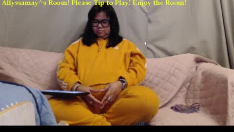 Allyssamay online show from November 17, 3:56 am