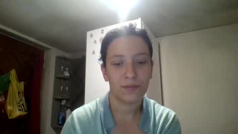 Snapshot of alma_amy chatting on December 23, 8:14 pm Alma online show from December 23, 8:14 pm