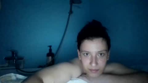 Snapshot of alma_amy chatting on January 30, 7:26 pm Alma online show from January 30, 7:26 pm