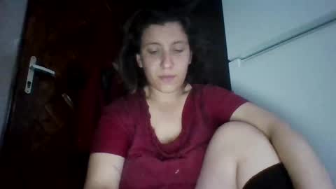Snapshot of alma_amy chatting on February 13, 8:45 pm Alma online show from February 13, 8:45 pm
