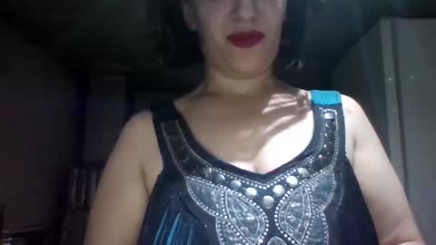Snapshot of alma_amy chatting on February 25, 7:14 pm Alma online show from February 25, 7:14 pm
