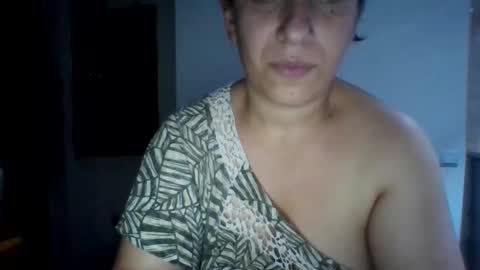 Snapshot of alma_amy chatting on September 12, 9:37 pm Alma online show from September 12, 9:37 pm