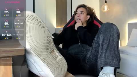 Snapshot of alma_fenix chatting on October 28, 12:52 pm ALMA FENIX online show from October 28, 12:52 pm