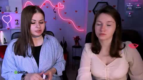 Alm online show from March 22, 8:23 pm