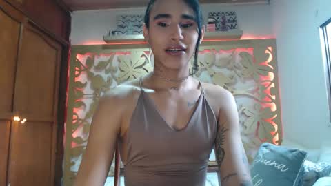 Snapshot of alogenotwink chatting on December 15, 12:20 pm STEPHAN online show from December 15, 12:20 pm