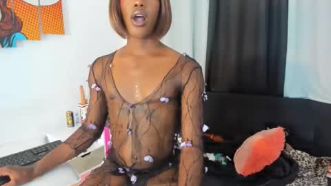 Snapshot of alondra_bigcockxxx chatting on March 21, 8:08 am alondra online show from March 21, 8:08 am