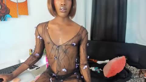 Snapshot of alondra_bigcockxxx chatting on March 21, 8:19 am alondra online show from March 21, 8:19 am