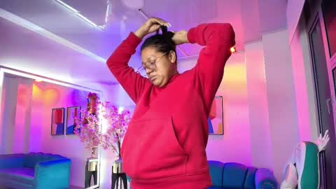 Alondra  online show from February 1, 3:38 am