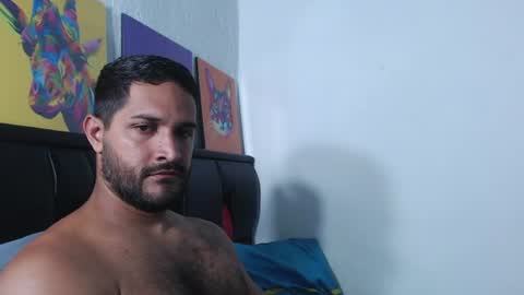 Snapshot of alonxoo chatting on July 29, 1:37 am alonxoo online show from July 29, 1:37 am