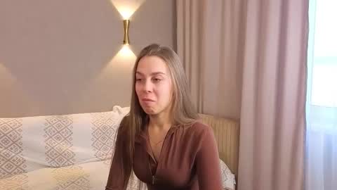 Belle online show from February 4, 5:24 am