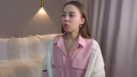 Belle online show from February 5, 5:23 am