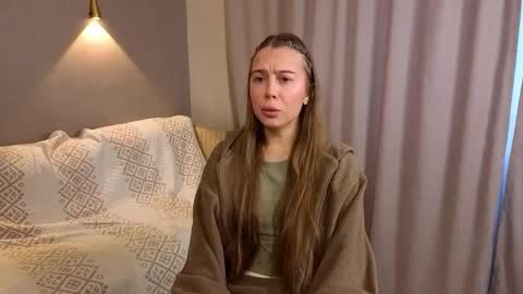 Belle online show from February 8, 5:22 am