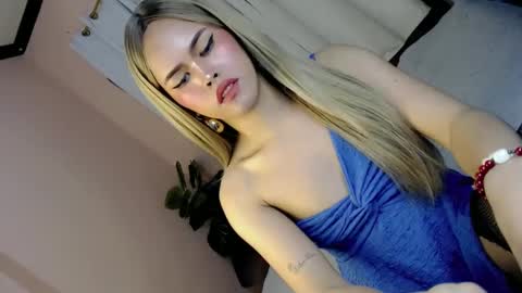LEXY online show from January 12, 4:29 pm