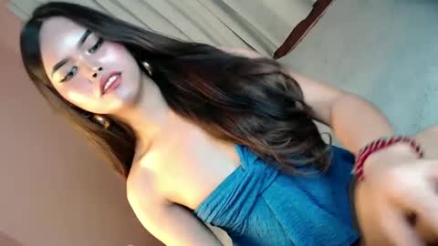 LEXY online show from January 13, 1:49 pm