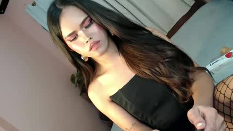 LEXY online show from January 24, 6:04 pm