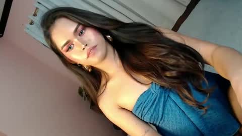 LEXY online show from January 25, 5:08 pm