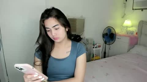 Snapshot of alovelydollnica chatting on March 15, 2:01 pm alovelydollnica online show from March 15, 2:01 pm