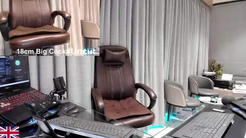 alpha_uk_boss online show from May 4, 7:54 pm