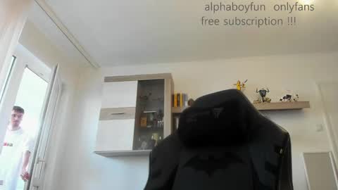 Andi online show from March 21, 8:19 am