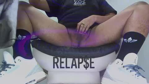 Snapshot of alphacashmaster777 chatting on September 20, 9:05 pm cashmaster findom online show from September 20, 9:05 pm