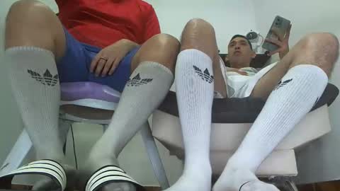 Snapshot of alphacashmaster777 chatting on October 1, 10:32 am cashmaster findom online show from October 1, 10:32 am