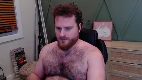 Snapshot of alphadazza18 chatting on January 13, 4:29 am Alpha Dazza online show from January 13, 4:29 am