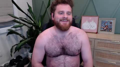 Snapshot of alphadazza18 chatting on June 7, 7:12 am Alpha Dazza online show from June 7, 7:12 am