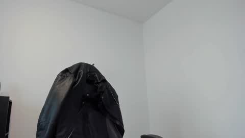 LeatherMaster online show from September 20, 6:25 am