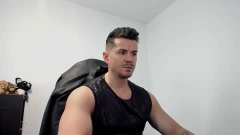 LeatherMaster online show from March 23, 11:58 am