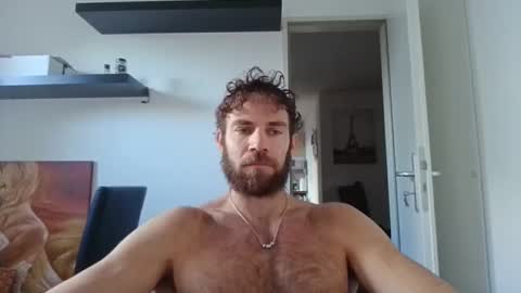 alphah_hunk online show from November 3, 12:50 pm