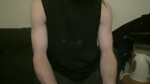 Snapshot of alphajosh chatting on February 19, 9:06 am alphajosh online show from February 19, 9:06 am