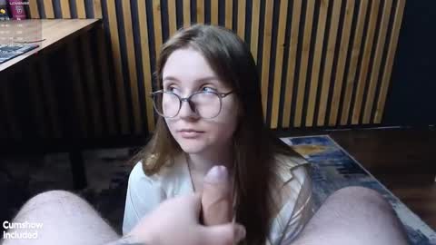 Snapshot of alpugh chatting on September 9, 7:02 pm Woland Alice Pugh online show from September 9, 7:02 pm