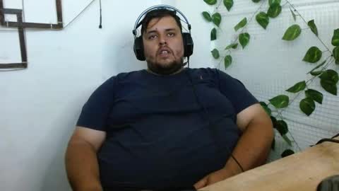 Snapshot of altairstudiosboy chatting on November 27, 2:41 pm Jhosep online show from November 27, 2:41 pm