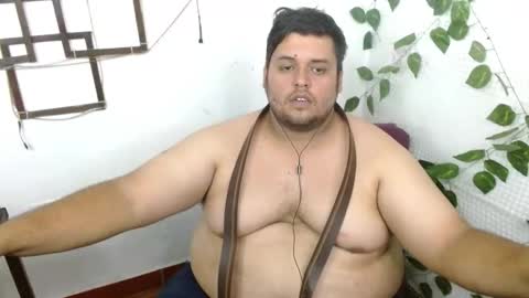 Snapshot of altairstudiosboy chatting on January 16, 3:16 pm Jhosep online show from January 16, 3:16 pm