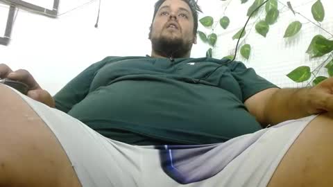 Snapshot of altairstudiosboy chatting on February 8, 3:37 pm Jhosep online show from February 8, 3:37 pm