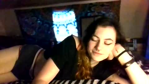 Ivy online show from February 3, 3:50 pm