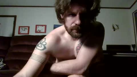 Snapshot of alucard666666666 chatting on April 18, 2:37 am J online show from April 18, 2:37 am