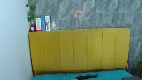 alunnaclarkcm online show from February 10, 3:21 am