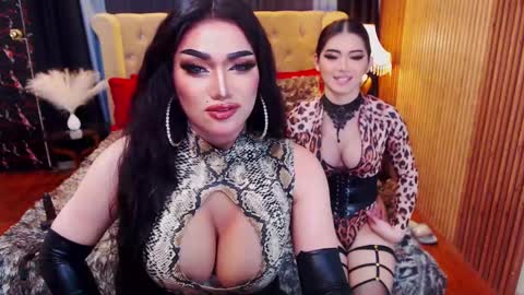 Snapshot of alurajhenson chatting on March 8, 6:26 pm Alura Jhenson online show from March 8, 6:26 pm