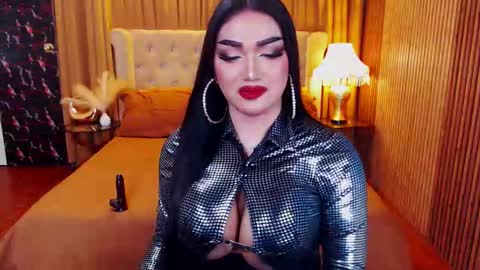 Snapshot of alurajhenson chatting on September 26, 2:48 am Alura Jhenson online show from September 26, 2:48 am