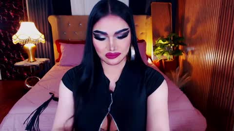 Alura Jhenson online show from April 3, 10:02 am