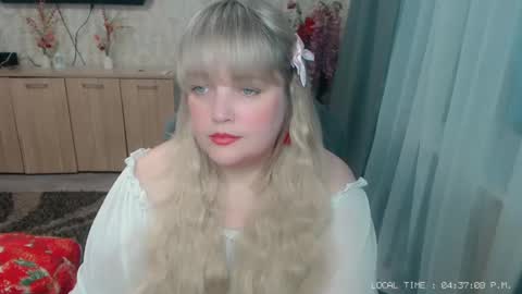 Snapshot of always_yours__ chatting on December 23, 11:36 am katrin online show from December 23, 11:36 am