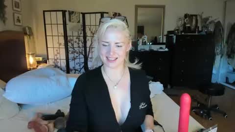 Snapshot of alwaysaffirming chatting on September 29, 7:30 pm AlwaysAffirming online show from September 29, 7:30 pm