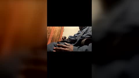 alwayshorny240177 online show from December 1, 2:11 pm