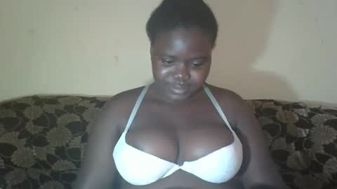 Snapshot of alyabeiby chatting on October 13, 3:50 am alyabeiby online show from October 13, 3:50 am