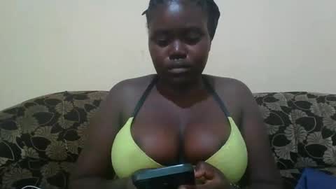 Snapshot of alyabeiby chatting on October 20, 5:08 am alyabeiby online show from October 20, 5:08 am