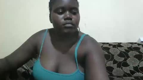 Snapshot of alyabeiby chatting on November 1, 8:11 pm alyabeiby online show from November 1, 8:11 pm